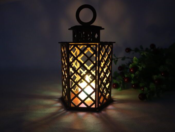 Wooden Tea-light Lantern