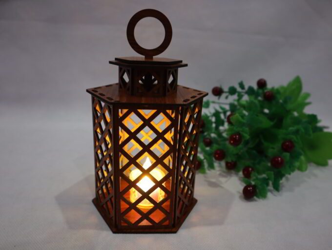 Wooden Tea-light Lantern